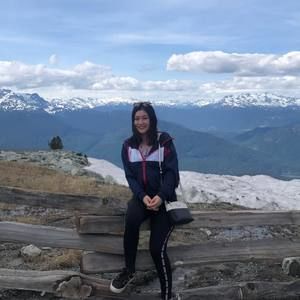 Meet your Posher, Amy